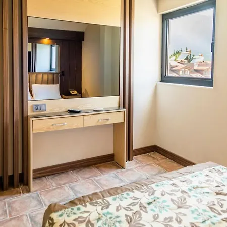 Fame Hotel