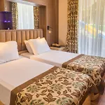 Hotel Fame