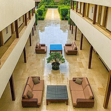 Fame Hotel