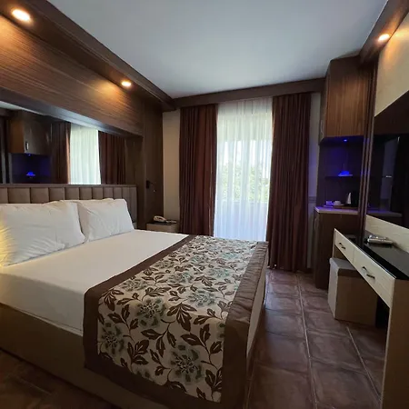Fame Hotell 3*