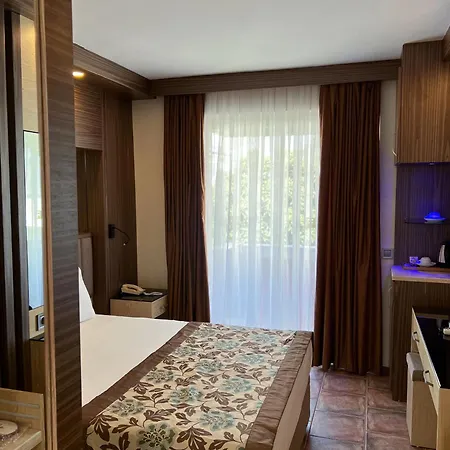 Fame Szálloda Kemer